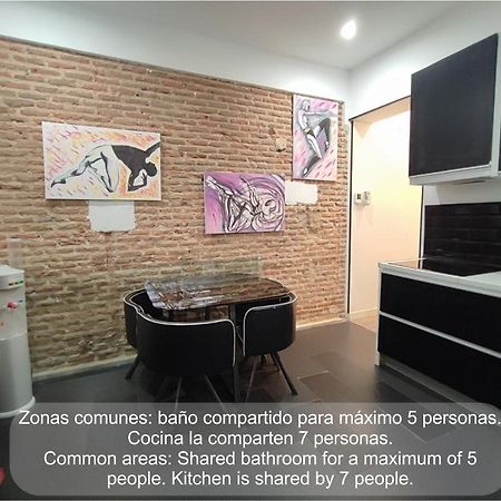 Chueca Rooms Madrid Bagian luar foto