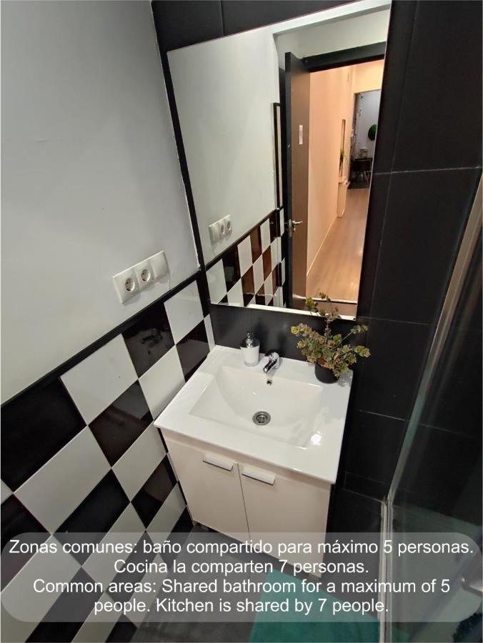 Chueca Rooms Madrid Bagian luar foto